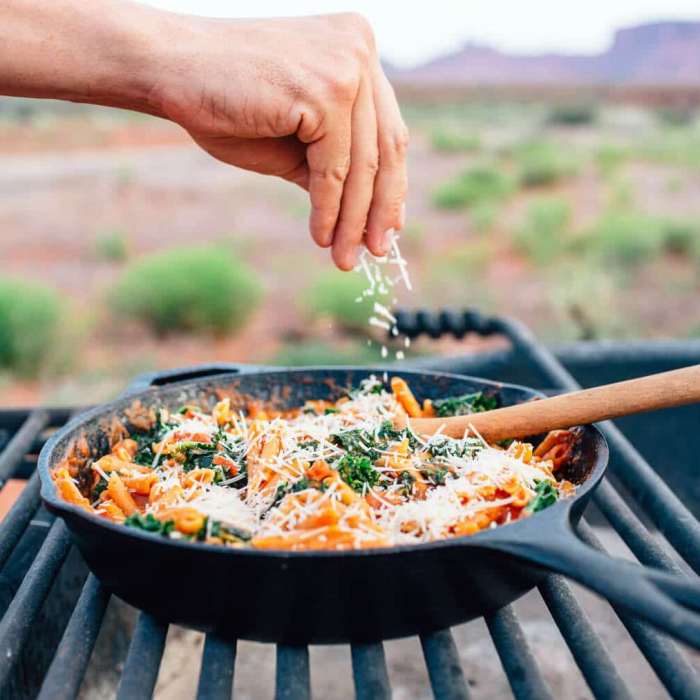 Breakfast chickpea skillet veggies freshoffthegrid gerichte healthy