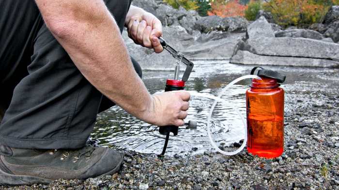 Bagaimana Menjernihkan Air untuk Minum Saat Survival